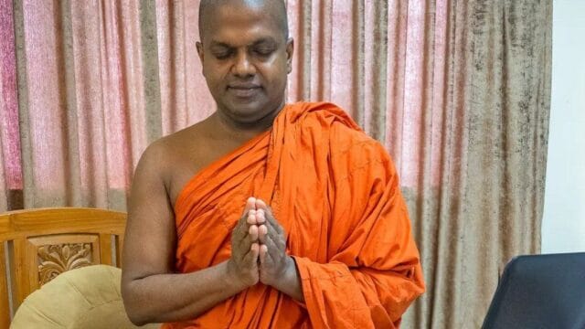 Friday Sutta Sharing (with Ven. K. Anoma)